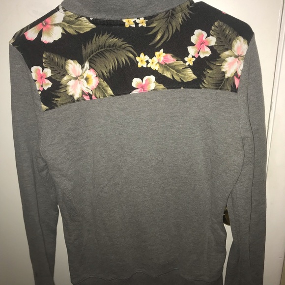 Sweatshirt - Picture 2 of 2